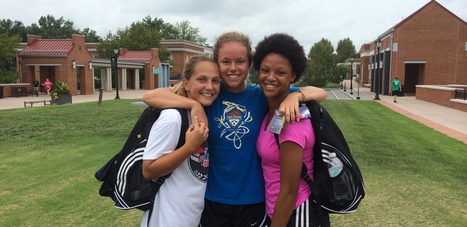 Emily Hunter, Paige Robertson and Sydney Wallace