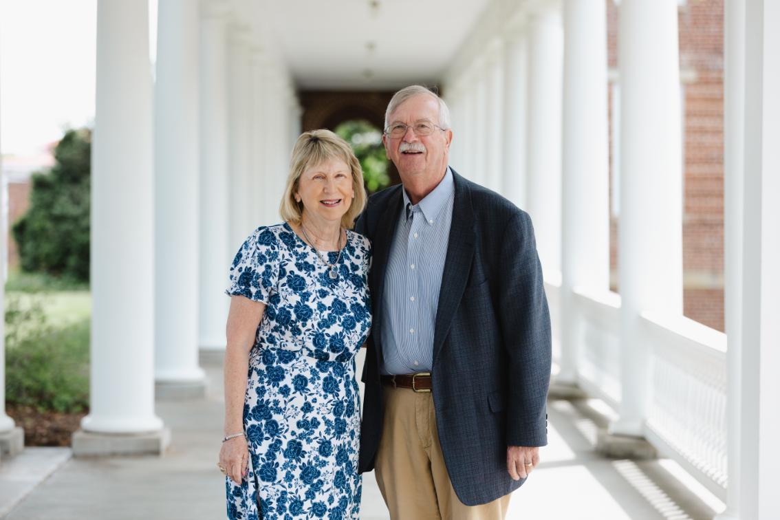 Tammy Bird Jones ’81 and Mike Jones