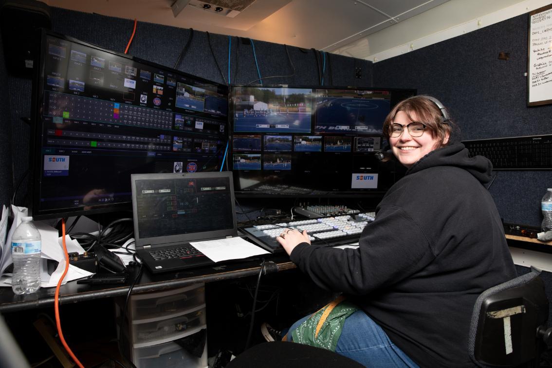 McKayla Moxcey ’26 works the switchboard during a Longwood women’s lacrosse broadcast on ESPN+.