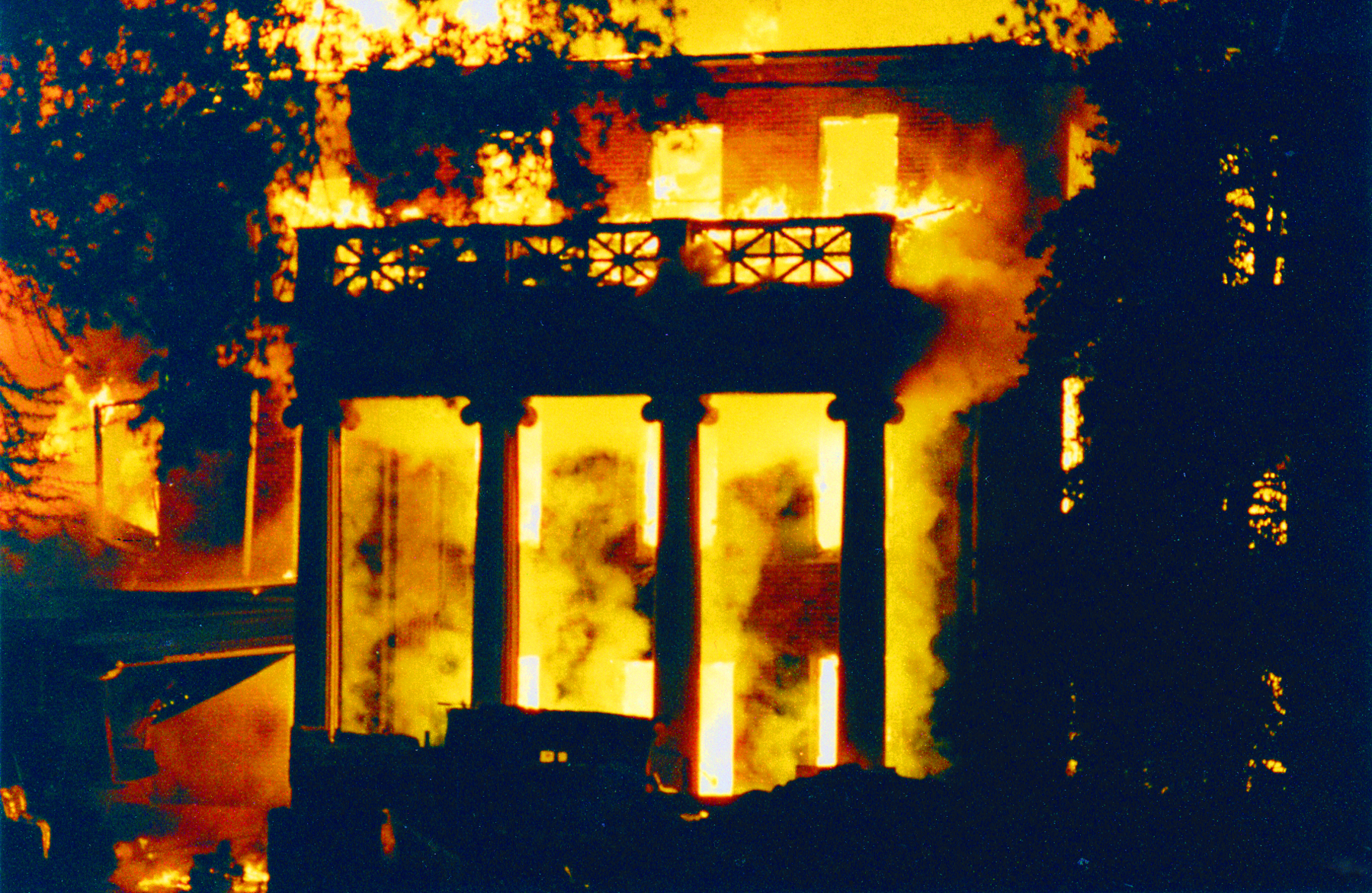 Fire burns in the iconic Rotunda lobby on Aug. 24, 2001.